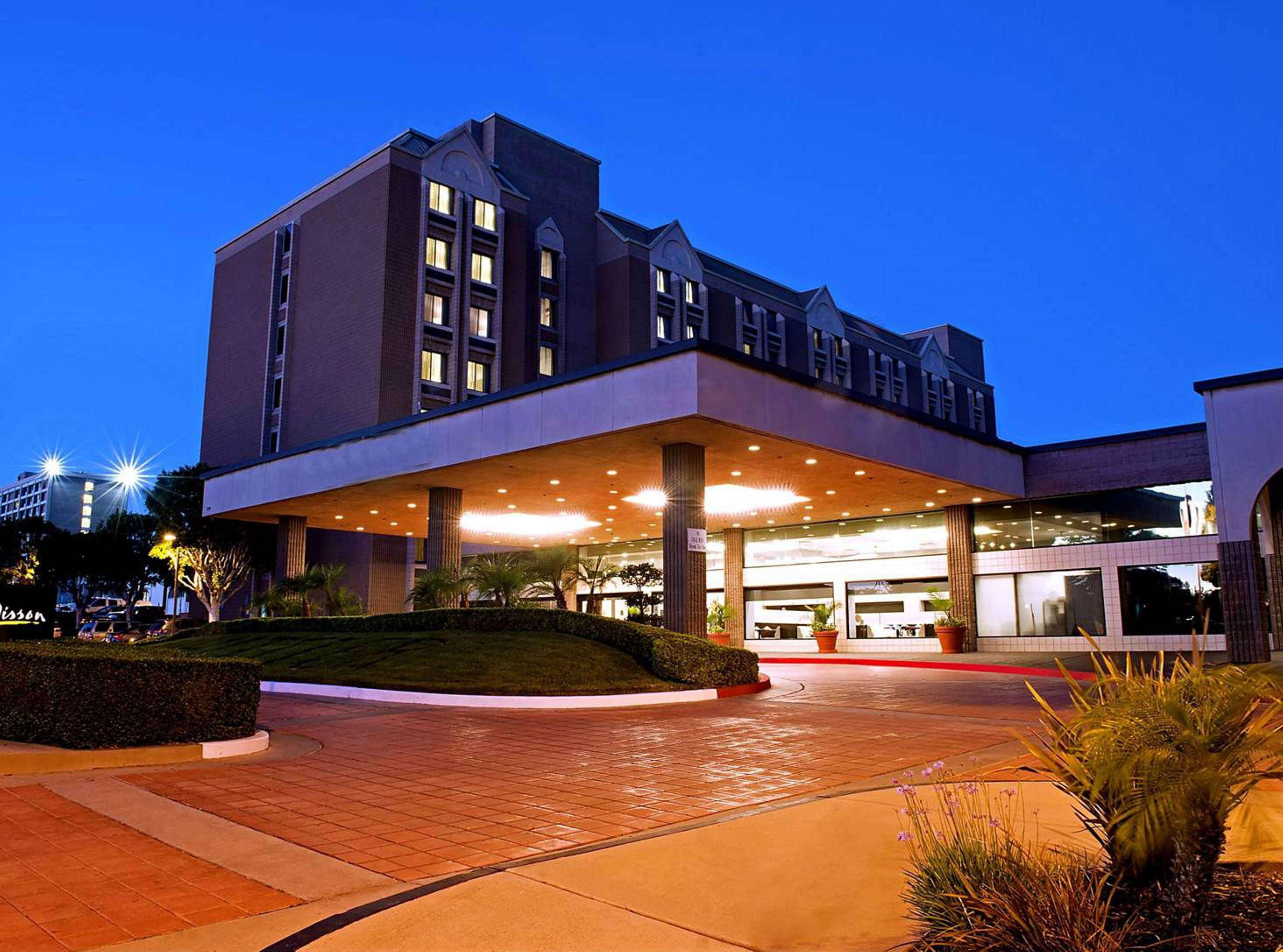 ดับเบิลทรี บาย ฮิลตัน วิตเทียร์ ลอส แองเจลิส Hotel Whittier ภายนอก รูปภาพ