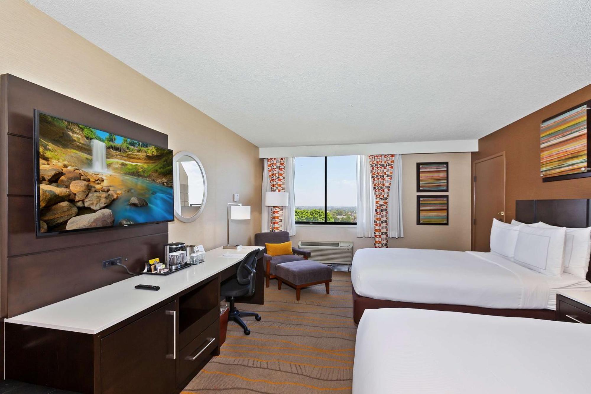 ดับเบิลทรี บาย ฮิลตัน วิตเทียร์ ลอส แองเจลิส Hotel Whittier ภายนอก รูปภาพ