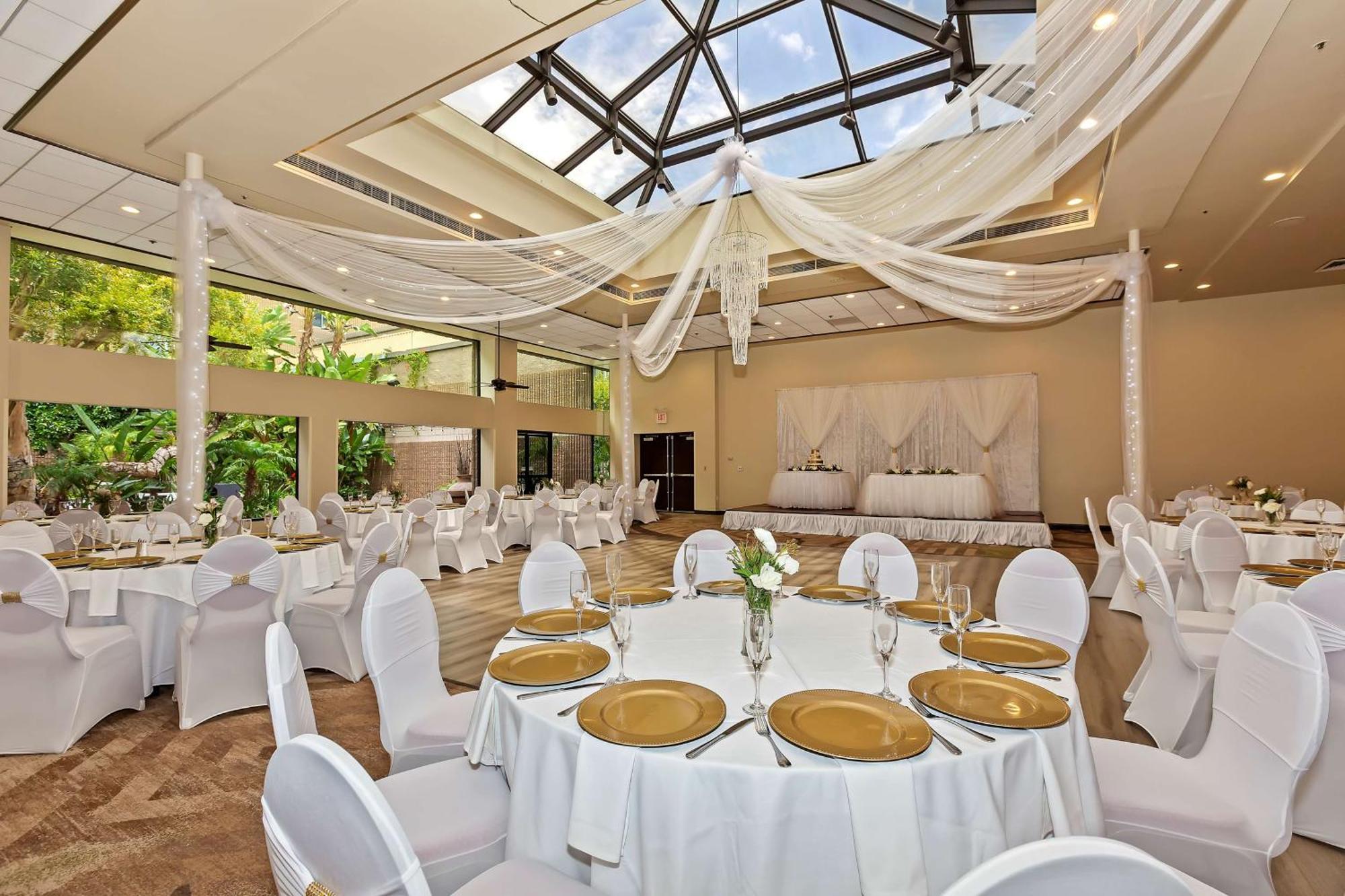 ดับเบิลทรี บาย ฮิลตัน วิตเทียร์ ลอส แองเจลิส Hotel Whittier ภายนอก รูปภาพ