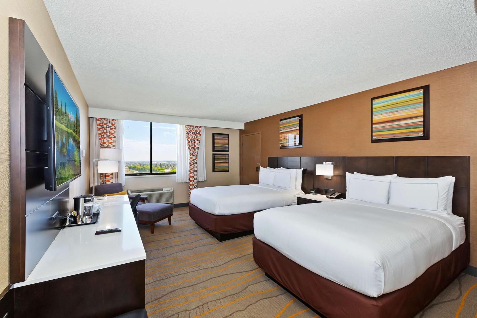 ดับเบิลทรี บาย ฮิลตัน วิตเทียร์ ลอส แองเจลิส Hotel Whittier ภายนอก รูปภาพ