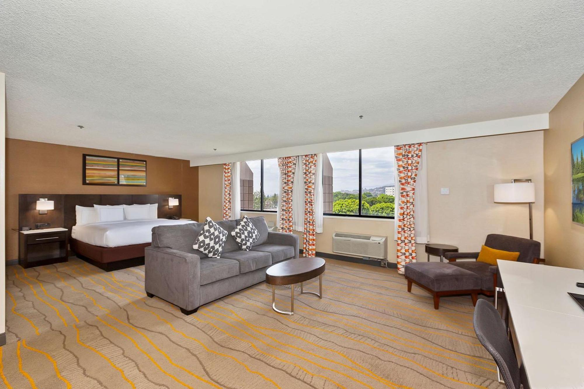 ดับเบิลทรี บาย ฮิลตัน วิตเทียร์ ลอส แองเจลิส Hotel Whittier ภายนอก รูปภาพ