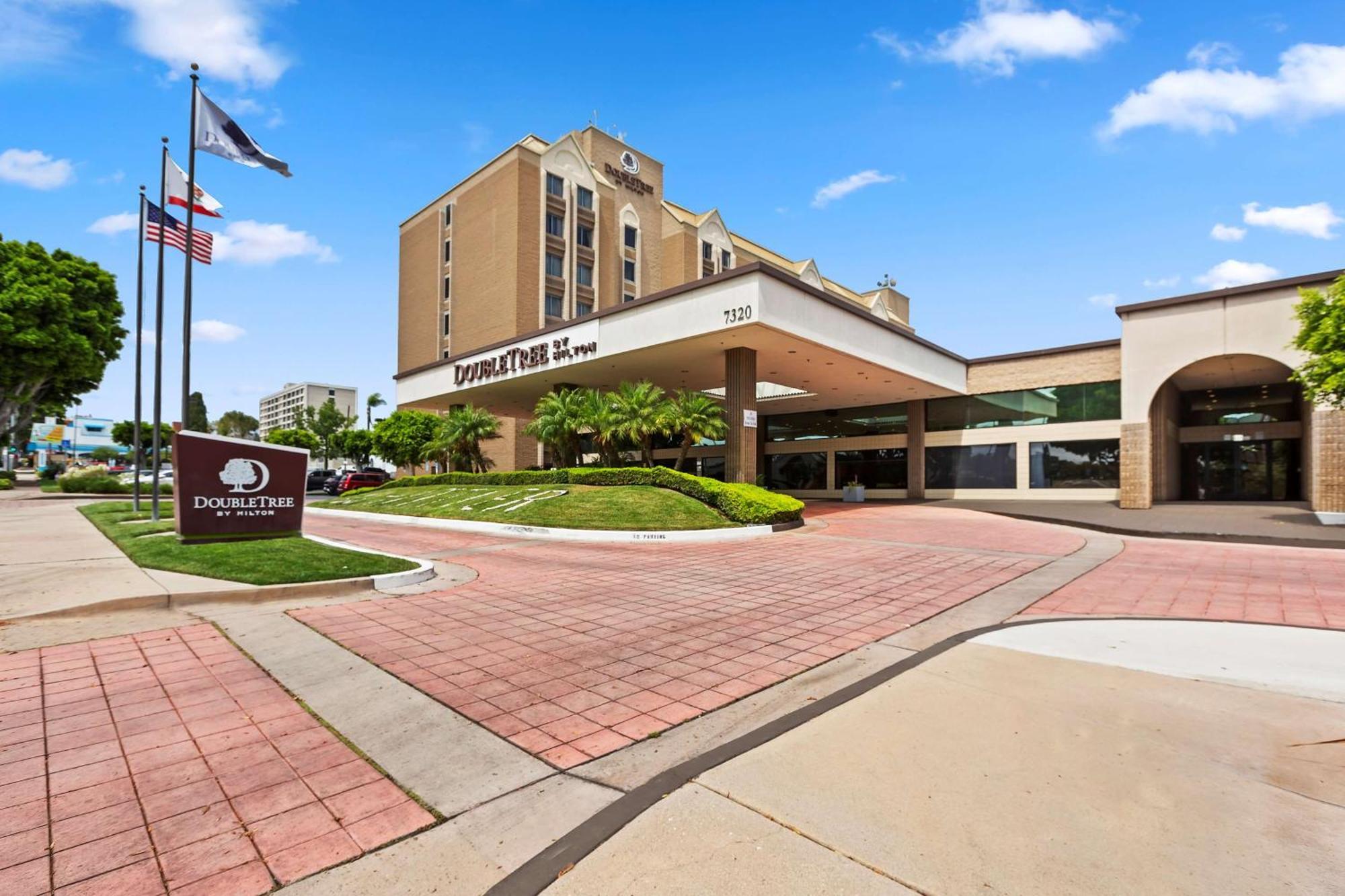 ดับเบิลทรี บาย ฮิลตัน วิตเทียร์ ลอส แองเจลิส Hotel Whittier ภายนอก รูปภาพ