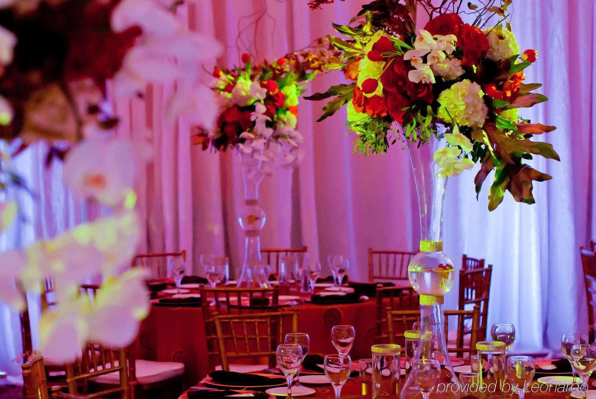 ดับเบิลทรี บาย ฮิลตัน วิตเทียร์ ลอส แองเจลิส Hotel Whittier ภายนอก รูปภาพ